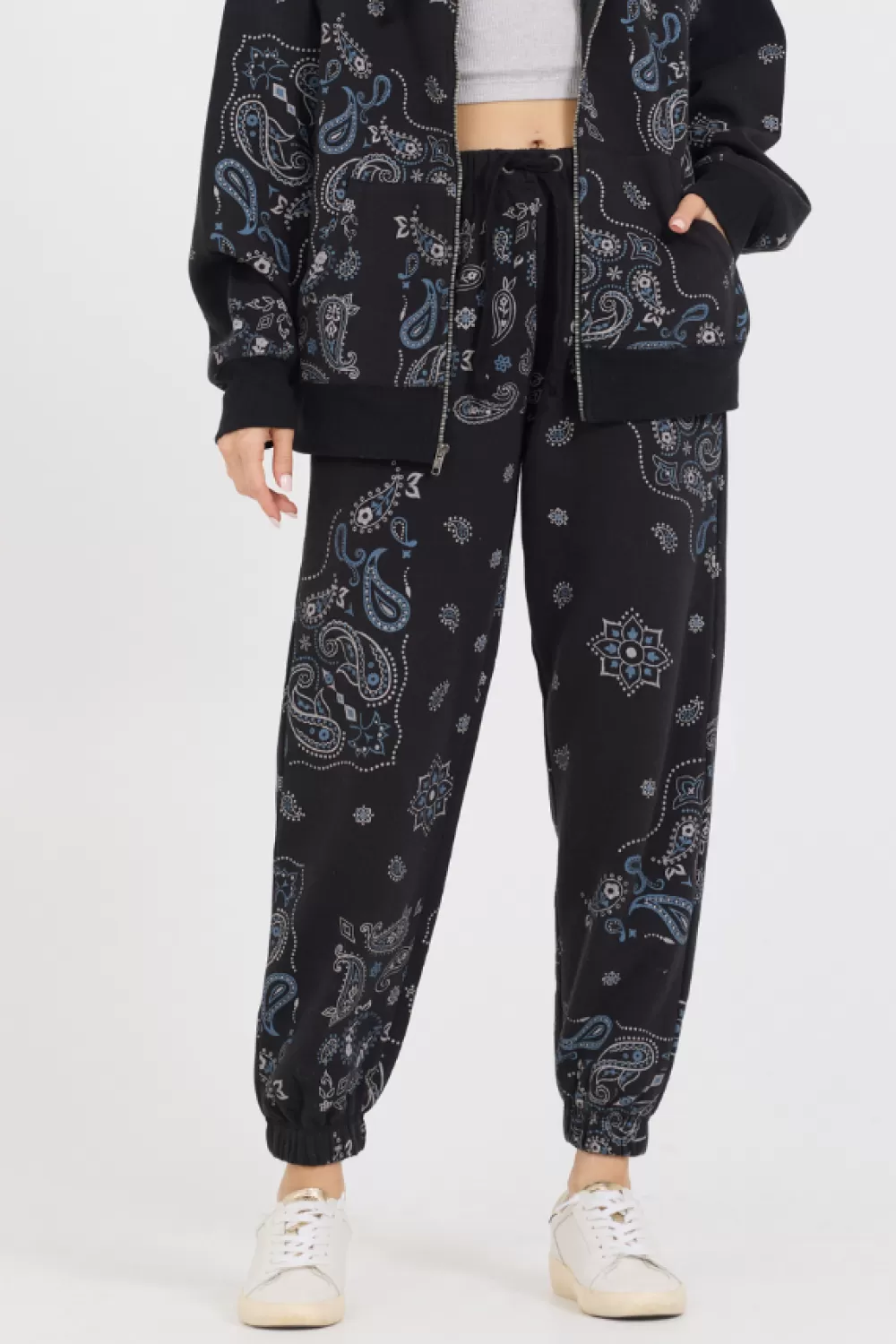 Vintage Havana Black Bandana Printed Fleece Jogger