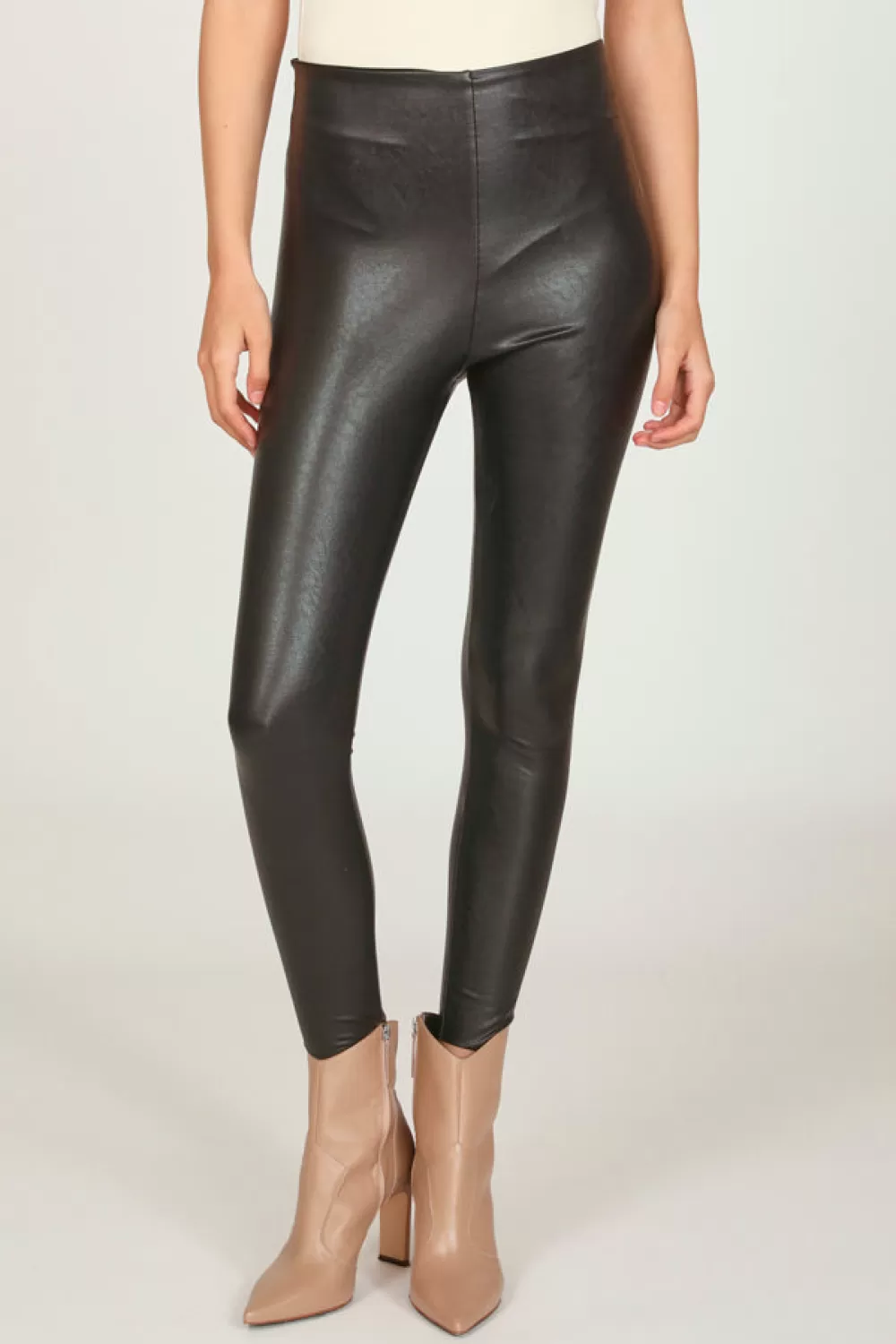 Vintage Havana Black Faux Leather Legging