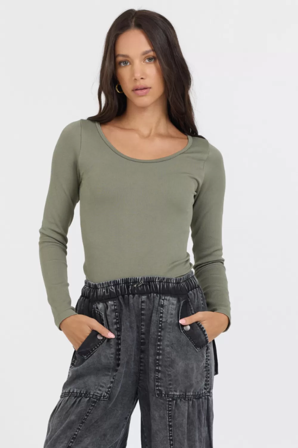 Vintage Havana Olive Seamless Long Sleeve Tee