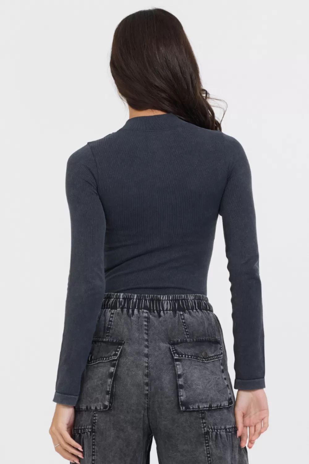 Vintage Havana Washed Mountain Seamless Mock Neck Top